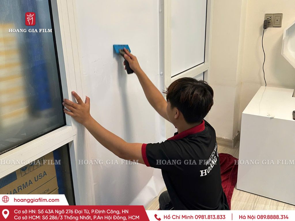 Decal trắng sữa